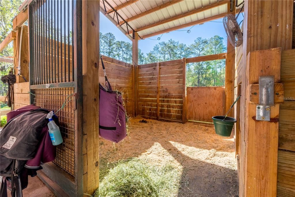 For Sale: $899,000 (3 beds, 2 baths, 1560 Square Feet)