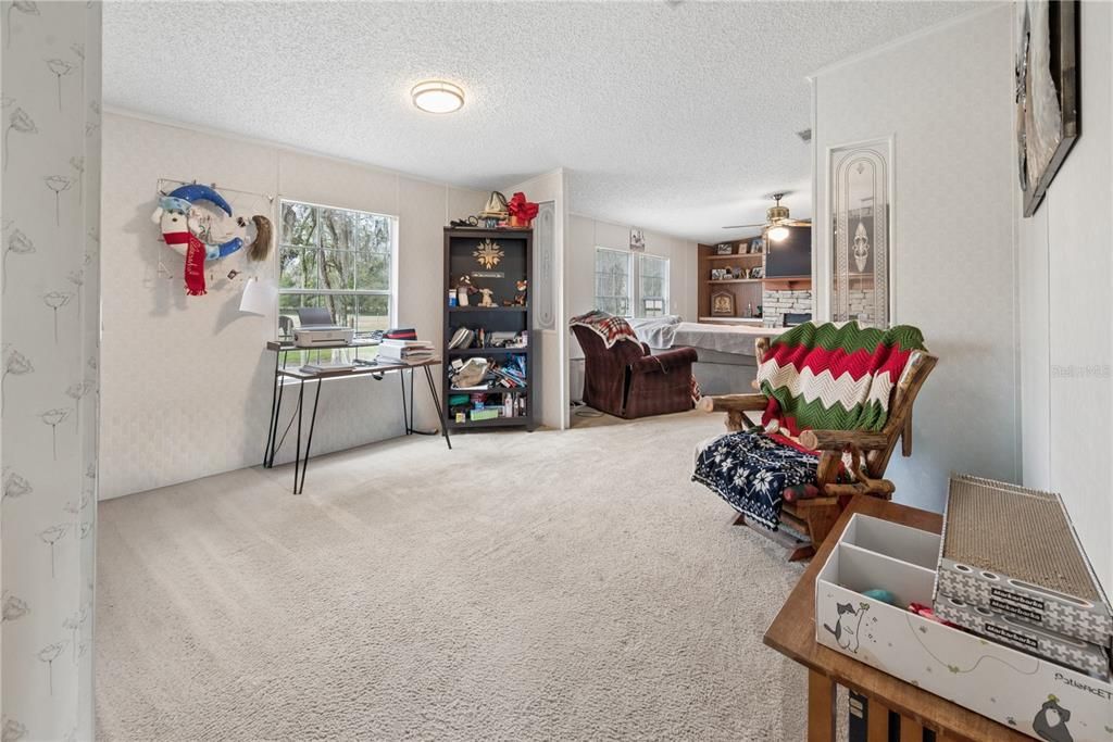 For Sale: $899,000 (3 beds, 2 baths, 1560 Square Feet)