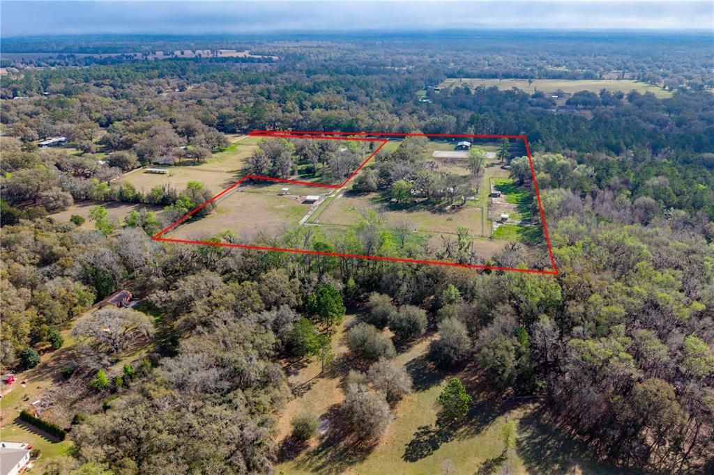 For Sale: $899,000 (3 beds, 2 baths, 1560 Square Feet)