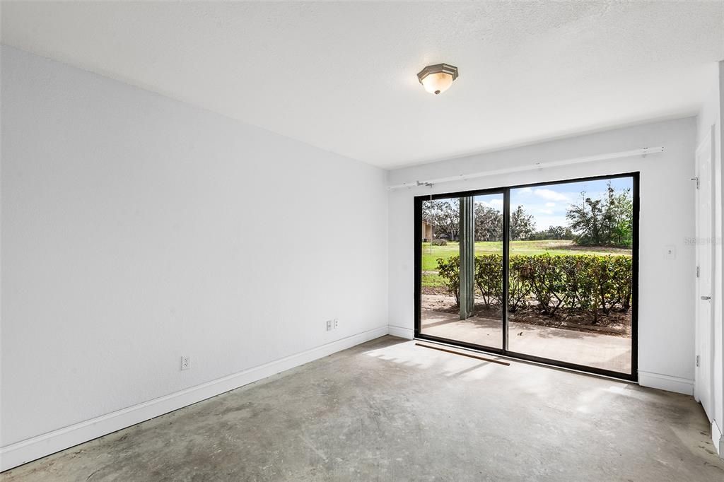 Active With Contract: $124,900 (2 beds, 2 baths, 1385 Square Feet)