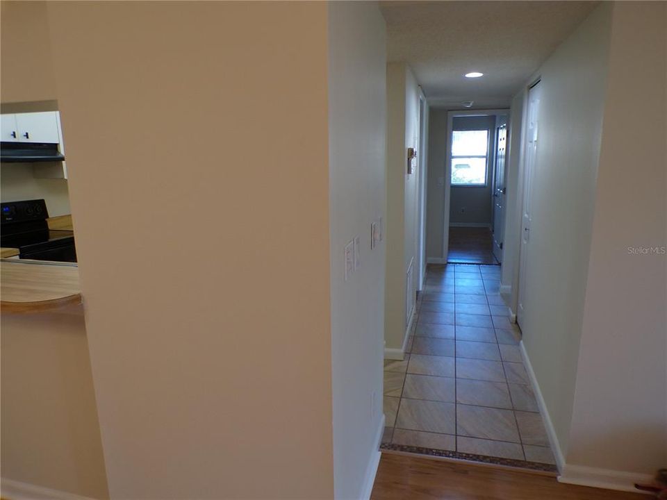 For Rent: $1,600 (2 beds, 2 baths, 1062 Square Feet)