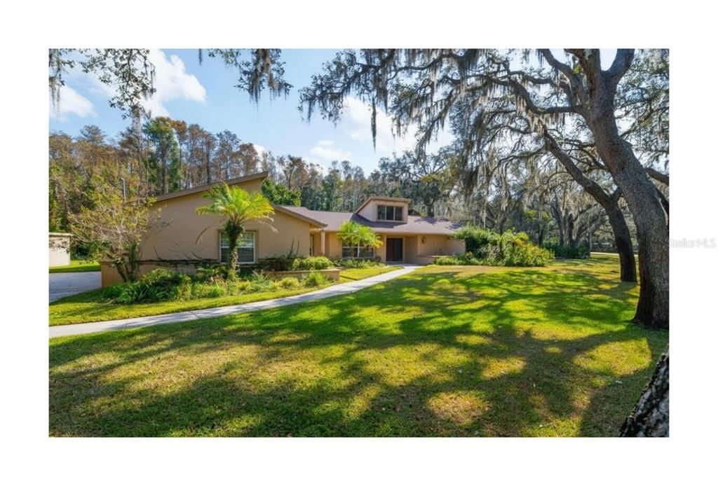 En Venta: $649,999 (4 camas, 3 baños, 3096 Pies cuadrados)