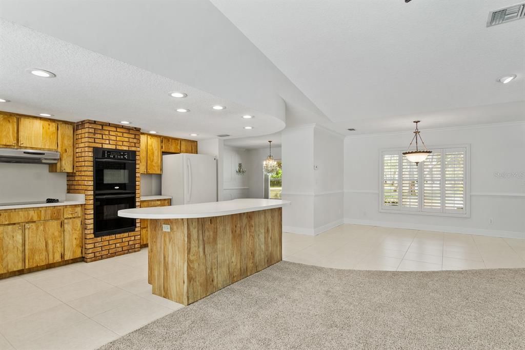 En Venta: $649,999 (4 camas, 3 baños, 3096 Pies cuadrados)