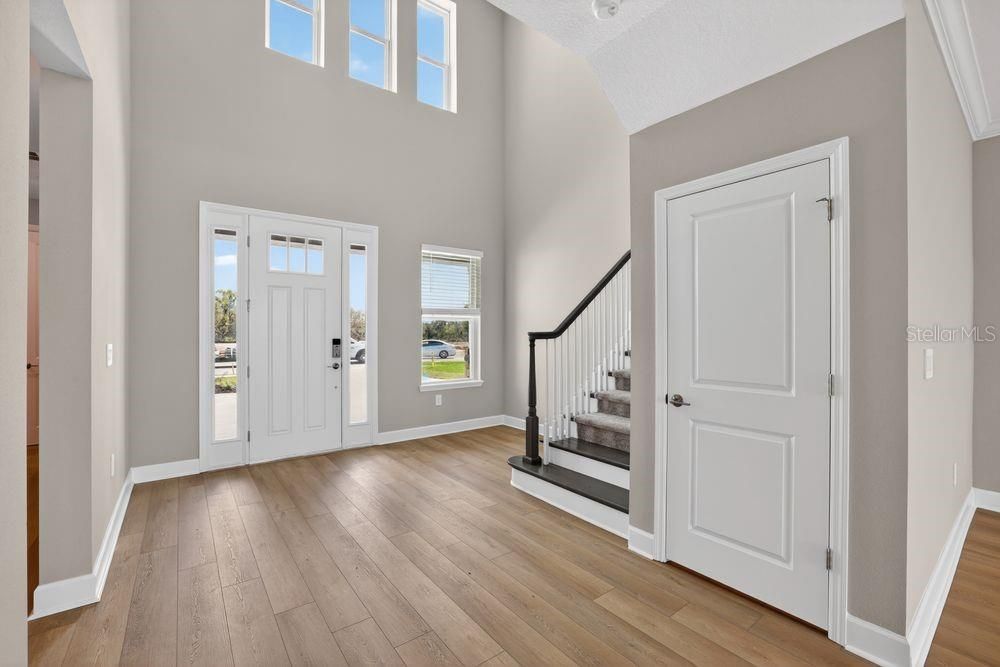 На продажу: $674,999 (5 спален, 4 ванн, 3461 Квадратных фут)