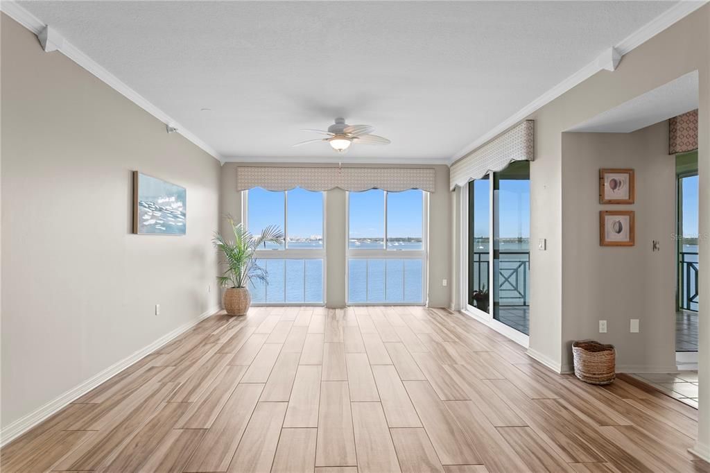 Active With Contract: $795,000 (2 beds, 2 baths, 1510 Square Feet)