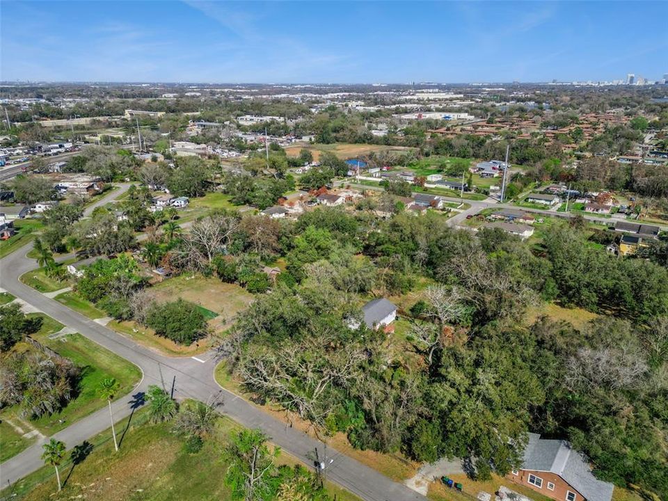 合同活跃: $78,950 (0.17 acres)