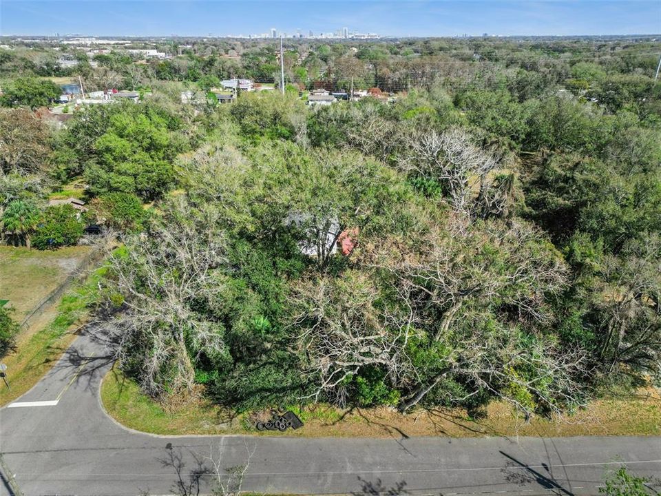 合同活跃: $78,950 (0.17 acres)