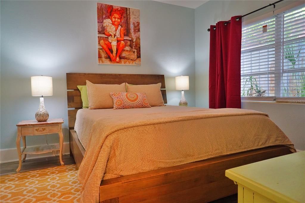 На продажу: $550,000 (3 спален, 0 ванн, 1847 Квадратных фут)