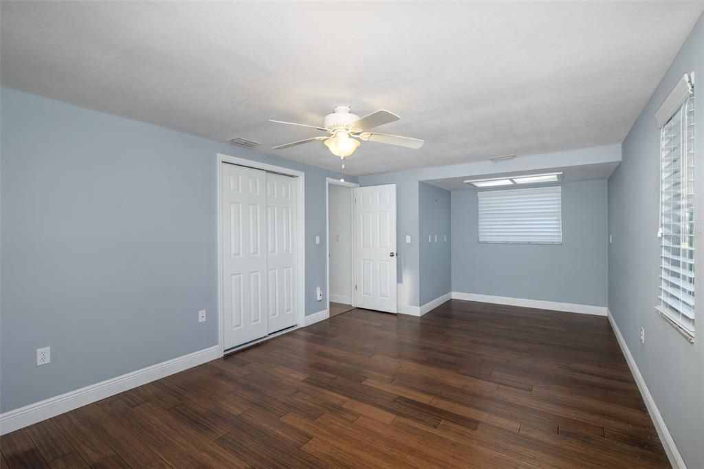 Active With Contract: $469,000 (3 beds, 2 baths, 2136 Square Feet)