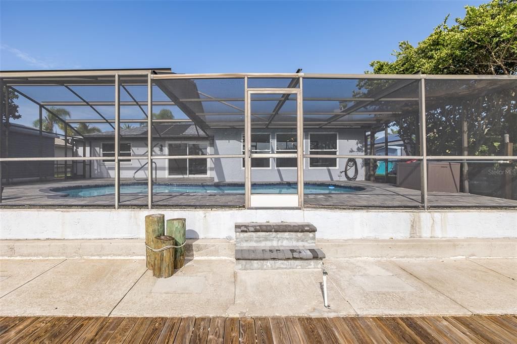 Active With Contract: $469,000 (3 beds, 2 baths, 2136 Square Feet)