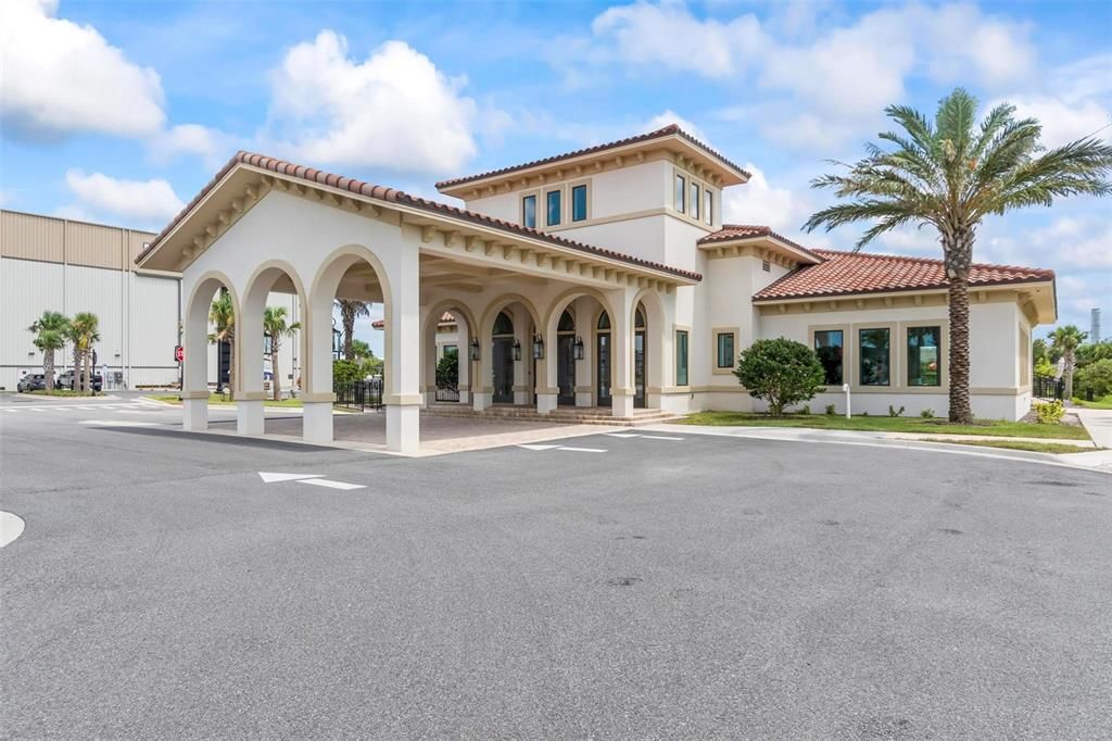 На продажу: $119,000 (0.14 acres)