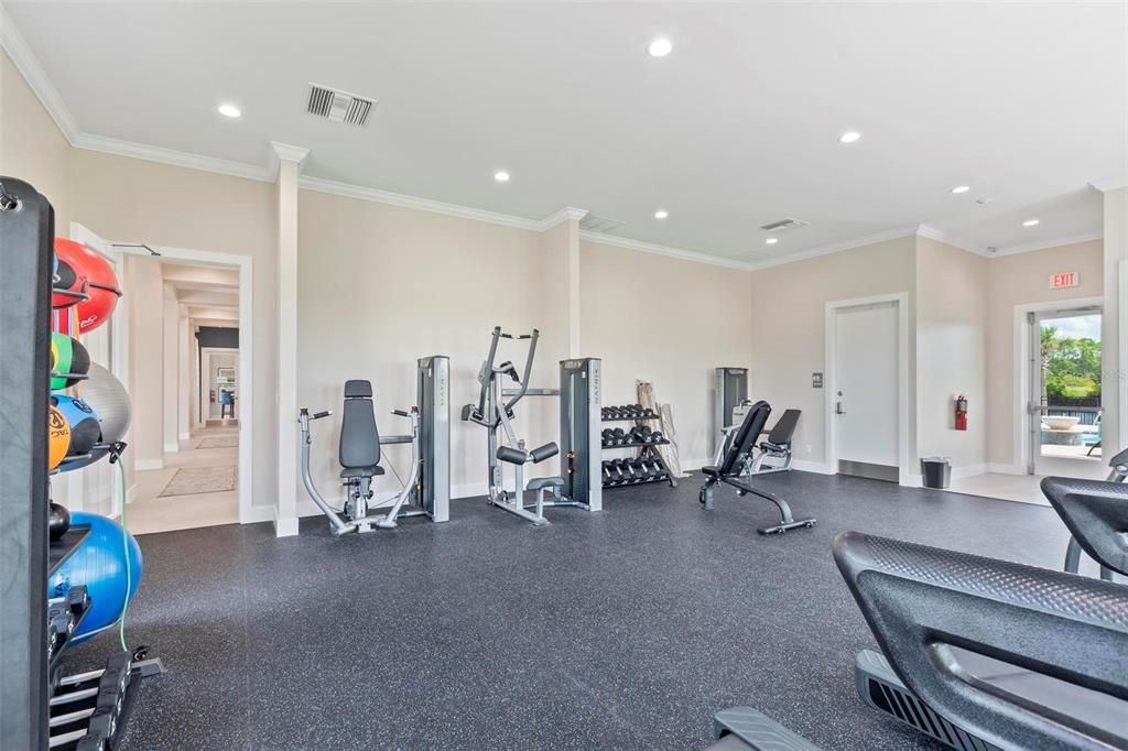 На продажу: $119,000 (0.14 acres)