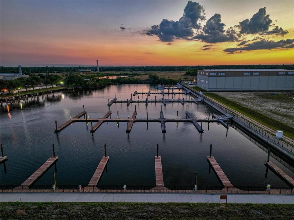 На продажу: $119,000 (0.14 acres)