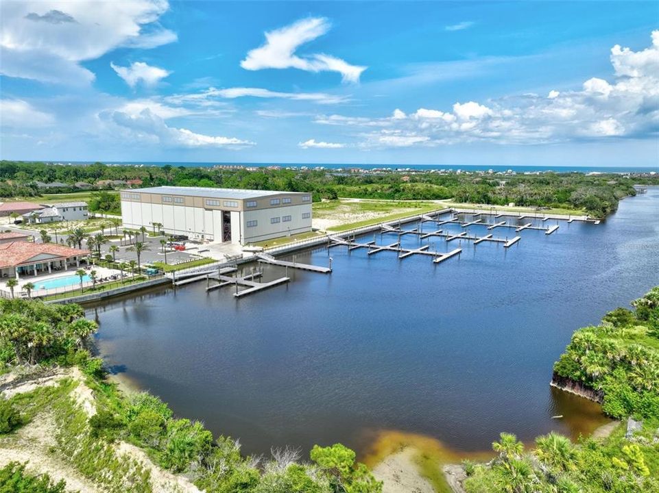 На продажу: $119,000 (0.14 acres)