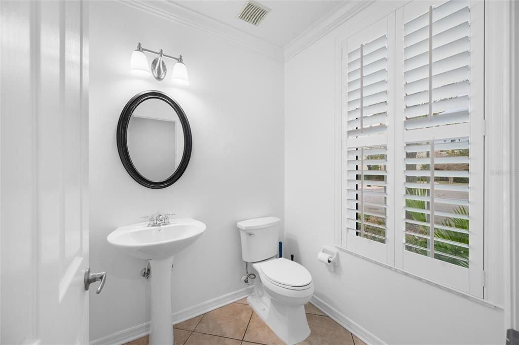 Activo con contrato: $439,000 (3 camas, 2 baños, 1680 Pies cuadrados)