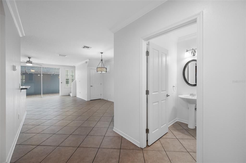 Activo con contrato: $439,000 (3 camas, 2 baños, 1680 Pies cuadrados)