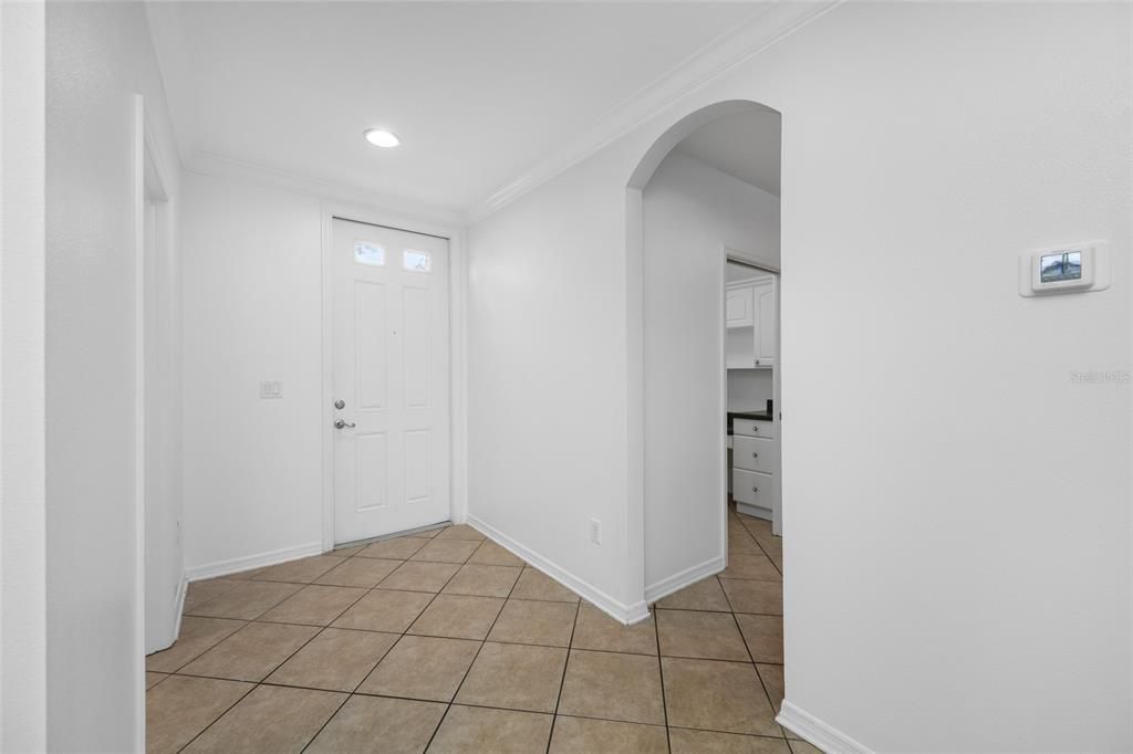 Activo con contrato: $439,000 (3 camas, 2 baños, 1680 Pies cuadrados)