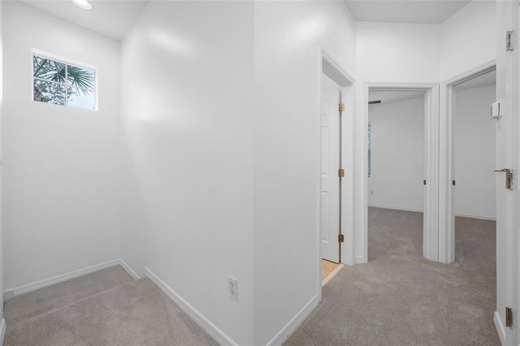 Activo con contrato: $439,000 (3 camas, 2 baños, 1680 Pies cuadrados)
