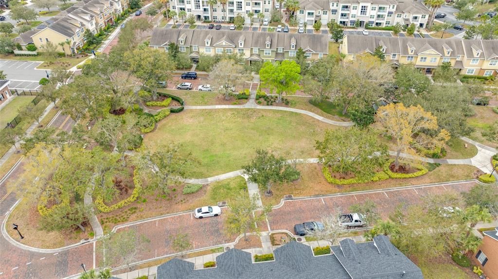 Activo con contrato: $439,000 (3 camas, 2 baños, 1680 Pies cuadrados)