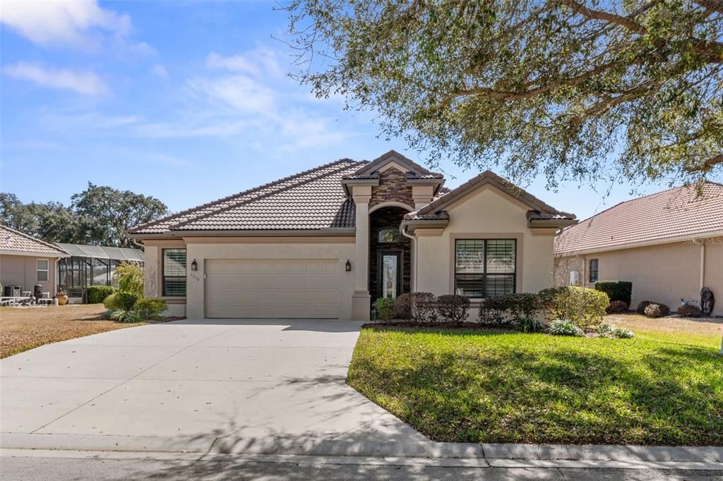 Active With Contract: $685,000 (3 beds, 2 baths, 2345 Square Feet)
