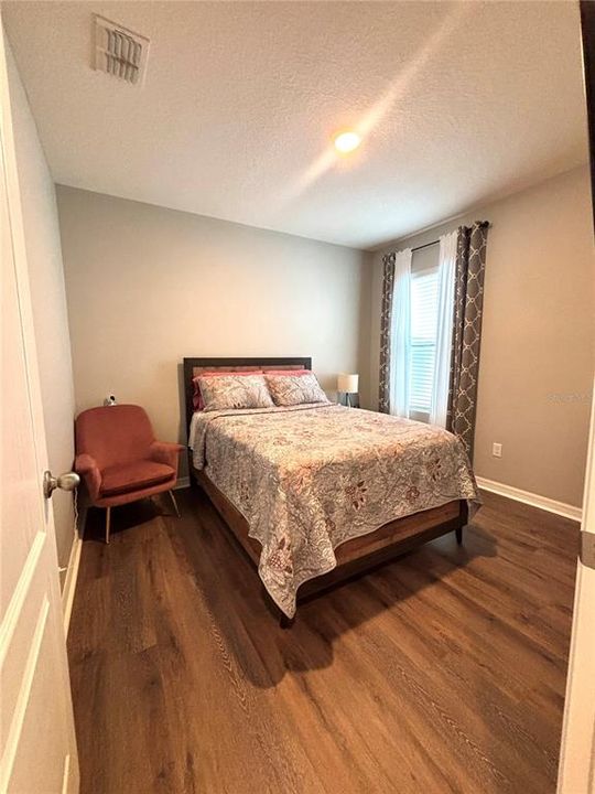 For Rent: $2,499 (3 beds, 2 baths, 1516 Square Feet)