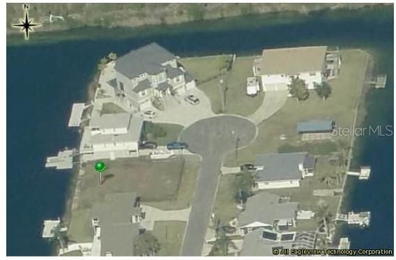 На продажу: $149,000 (0.17 acres)