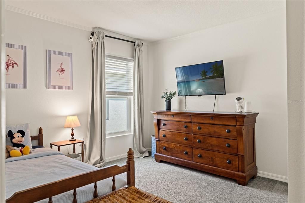 Active With Contract: $294,000 (4 beds, 2 baths, 1816 Square Feet)
