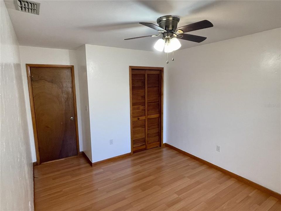 出租: $1,700 (2 贝兹, 2 浴室, 1112 平方英尺)