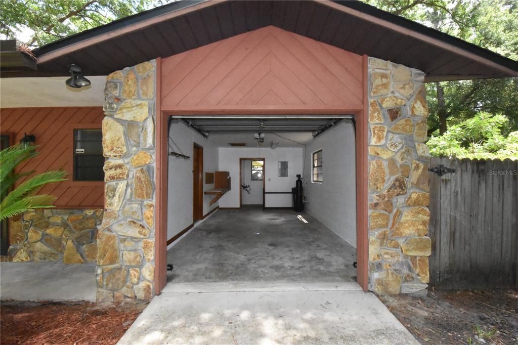 出租: $1,700 (2 贝兹, 2 浴室, 1112 平方英尺)