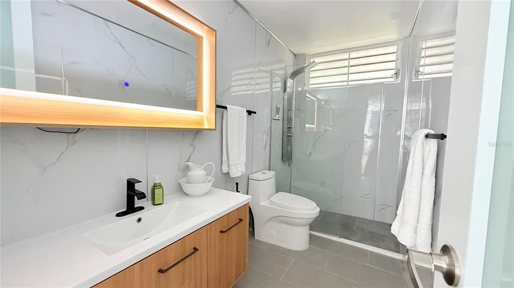 For Sale: $778,000 (4 beds, 3 baths, 3004.14 Square Feet)