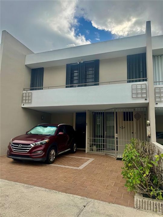 出租: $2,700 (3 贝兹, 2 浴室, 0 平方英尺)