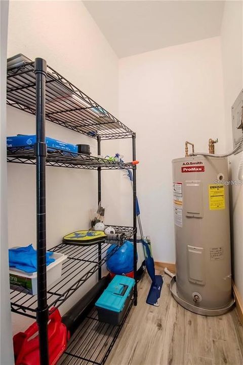 Activo con contrato: $1,650 (1 camas, 1 baños, 860 Pies cuadrados)