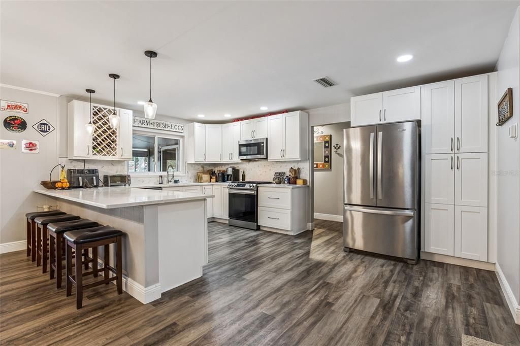 For Sale: $575,000 (4 beds, 3 baths, 2186 Square Feet)