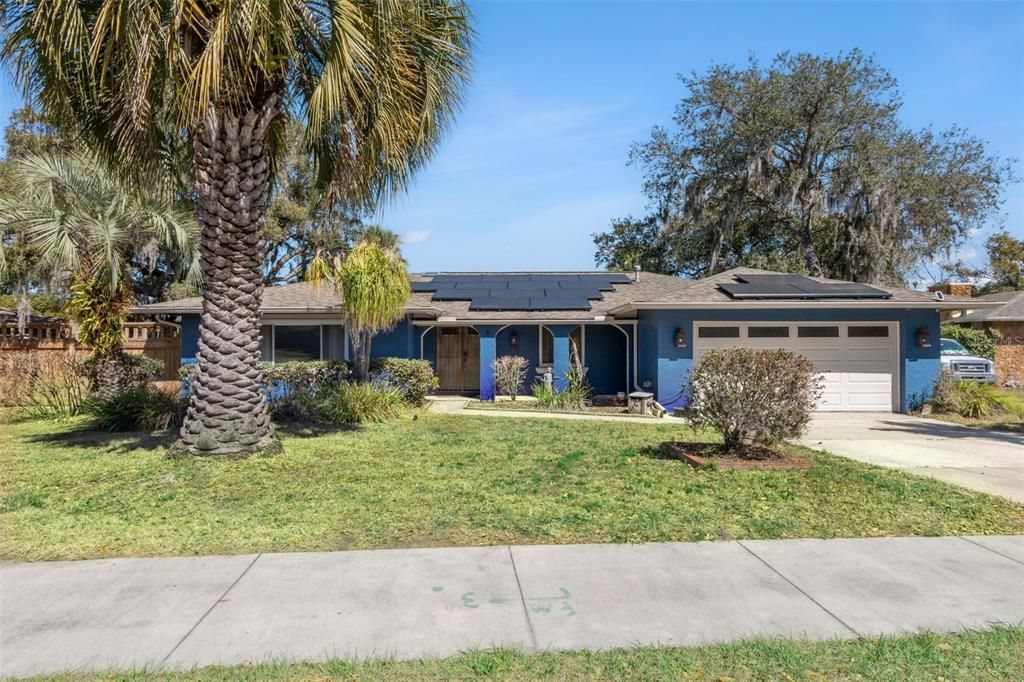 For Sale: $575,000 (4 beds, 3 baths, 2186 Square Feet)