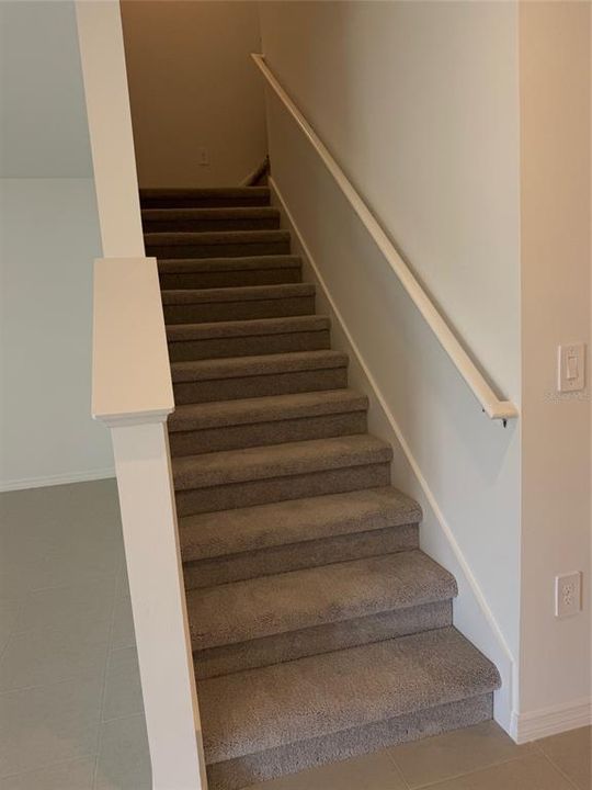 For Rent: $2,450 (5 beds, 2 baths, 2570 Square Feet)