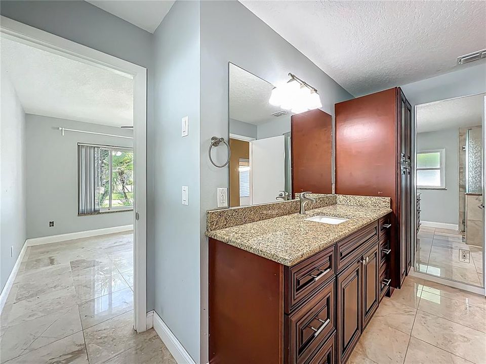 Activo con contrato: $499,995 (3 camas, 2 baños, 1832 Pies cuadrados)