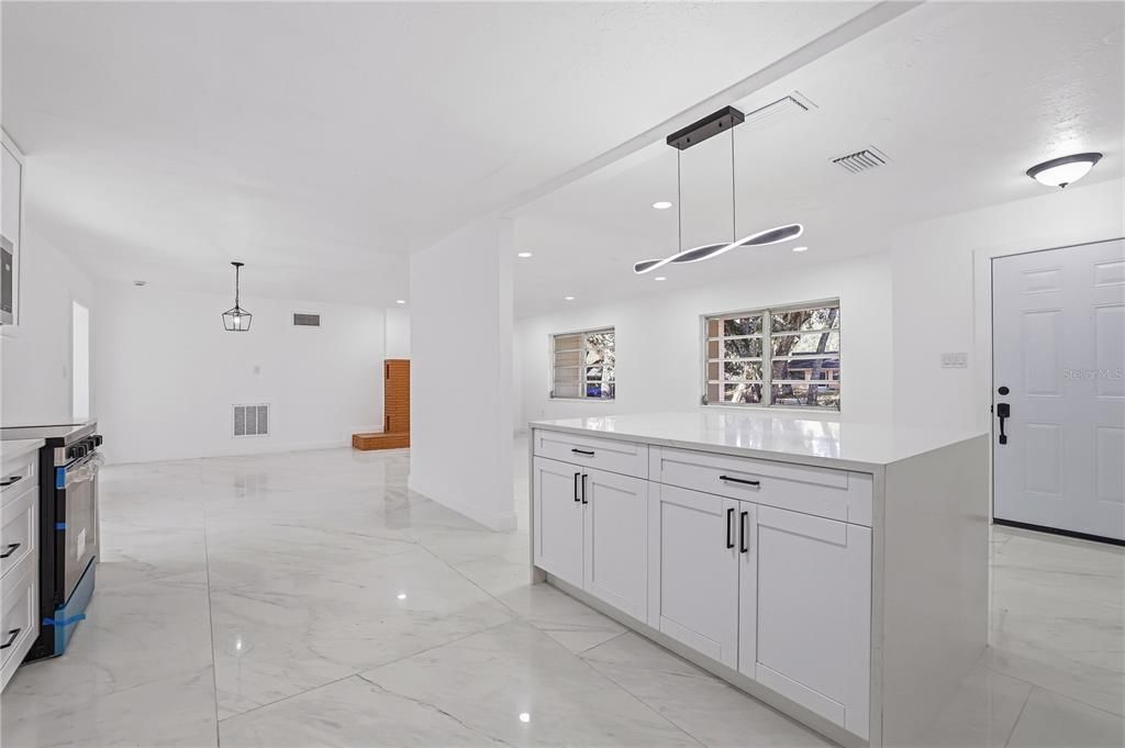 En Venta: $294,900 (3 camas, 2 baños, 1756 Pies cuadrados)