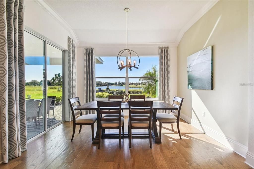 En Venta: $824,990 (3 camas, 2 baños, 3015 Pies cuadrados)