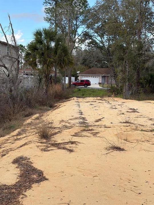 На продажу: $38,000 (0.25 acres)