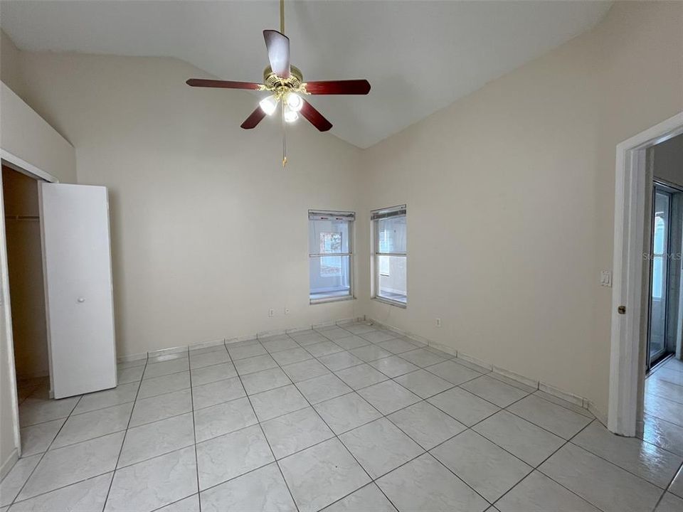 For Sale: $419,900 (4 beds, 2 baths, 2295 Square Feet)