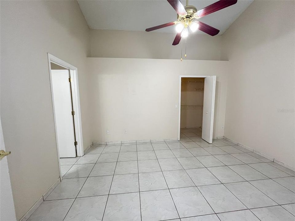 For Sale: $419,900 (4 beds, 2 baths, 2295 Square Feet)