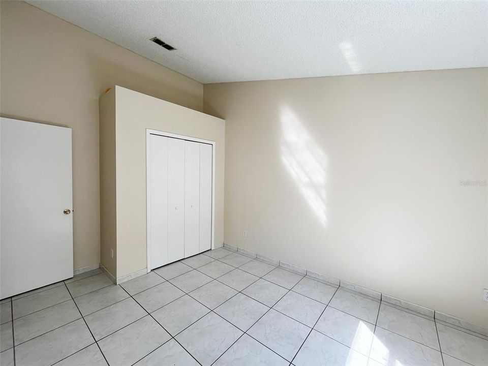 For Sale: $419,900 (4 beds, 2 baths, 2295 Square Feet)