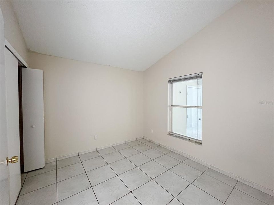 For Sale: $419,900 (4 beds, 2 baths, 2295 Square Feet)