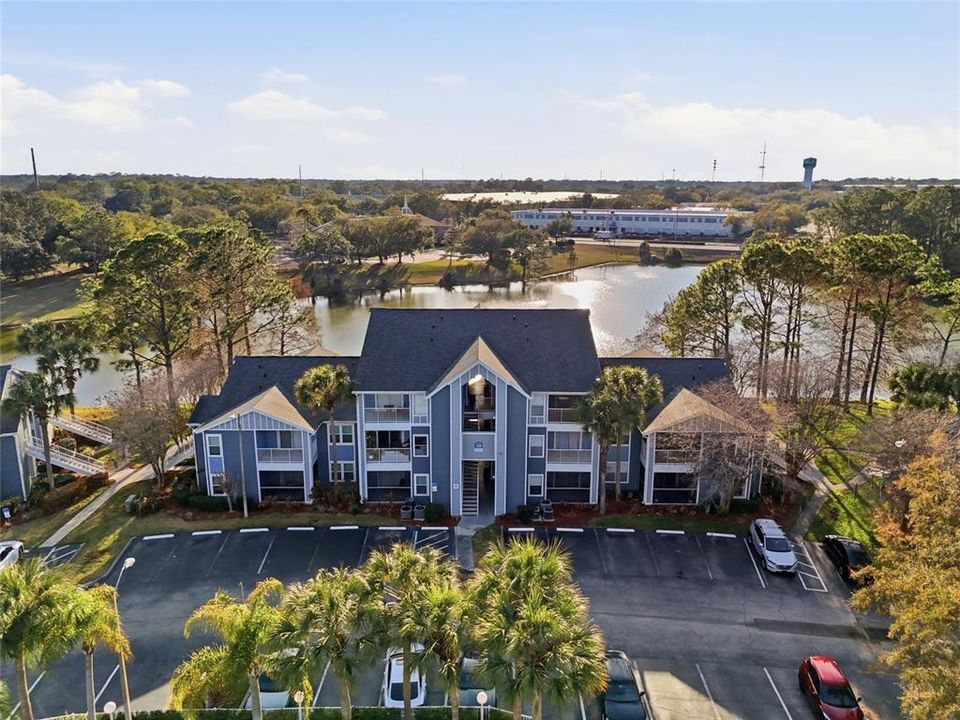 Recently Sold: $114,900 (1 beds, 1 baths, 701 Square Feet)