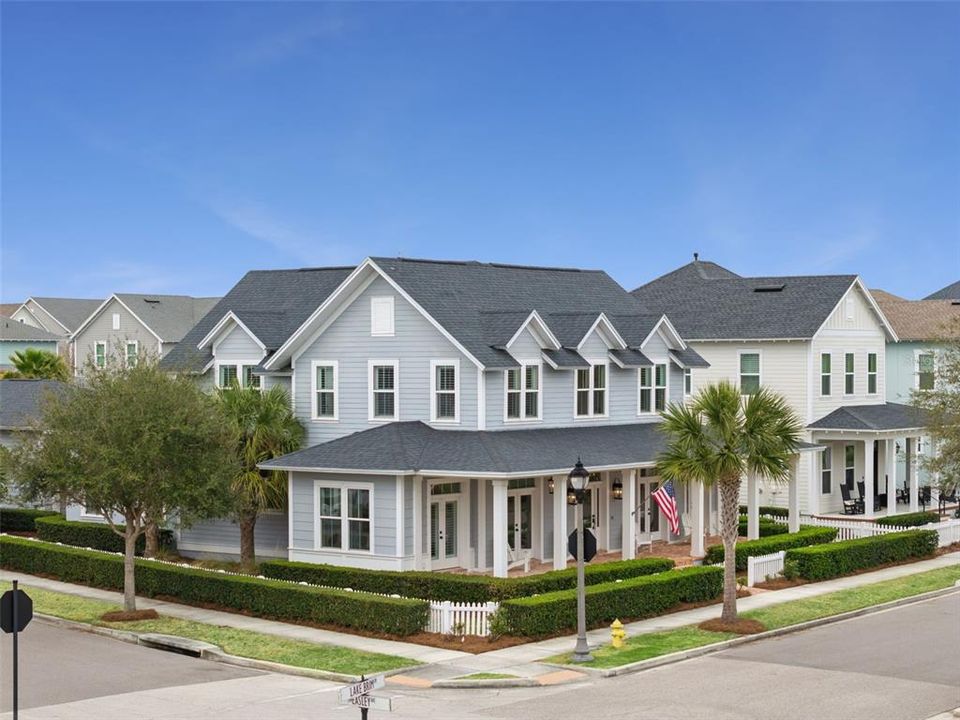 For Sale: $1,699,000 (4 beds, 4 baths, 3781 Square Feet)