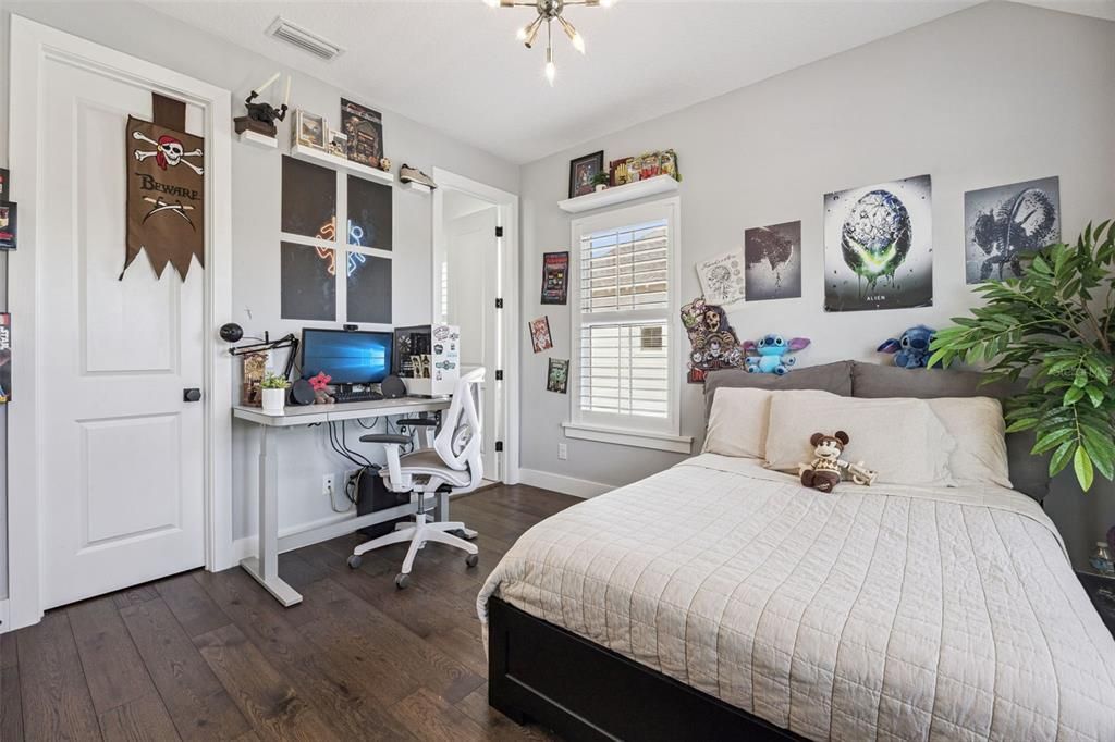 For Sale: $1,699,000 (4 beds, 4 baths, 3781 Square Feet)