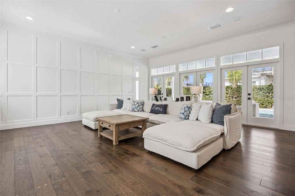 For Sale: $1,699,000 (4 beds, 4 baths, 3781 Square Feet)