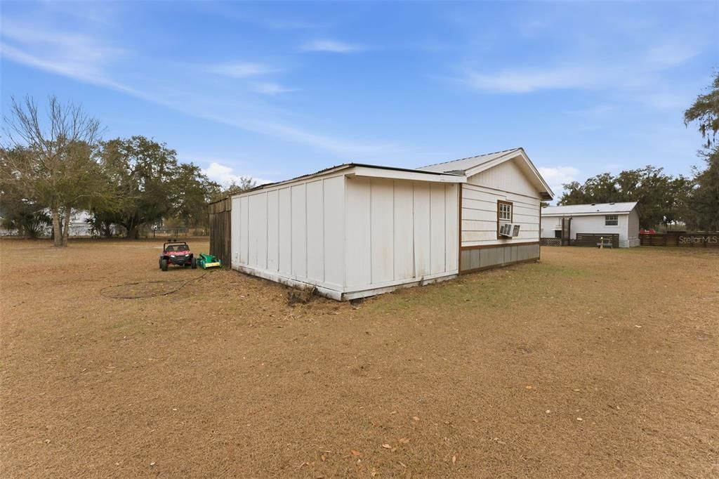 Activo con contrato: $495,000 (4 camas, 2 baños, 2052 Pies cuadrados)