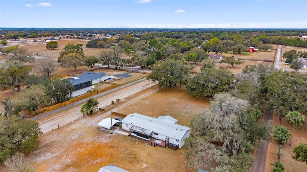 Activo con contrato: $495,000 (4 camas, 2 baños, 2052 Pies cuadrados)