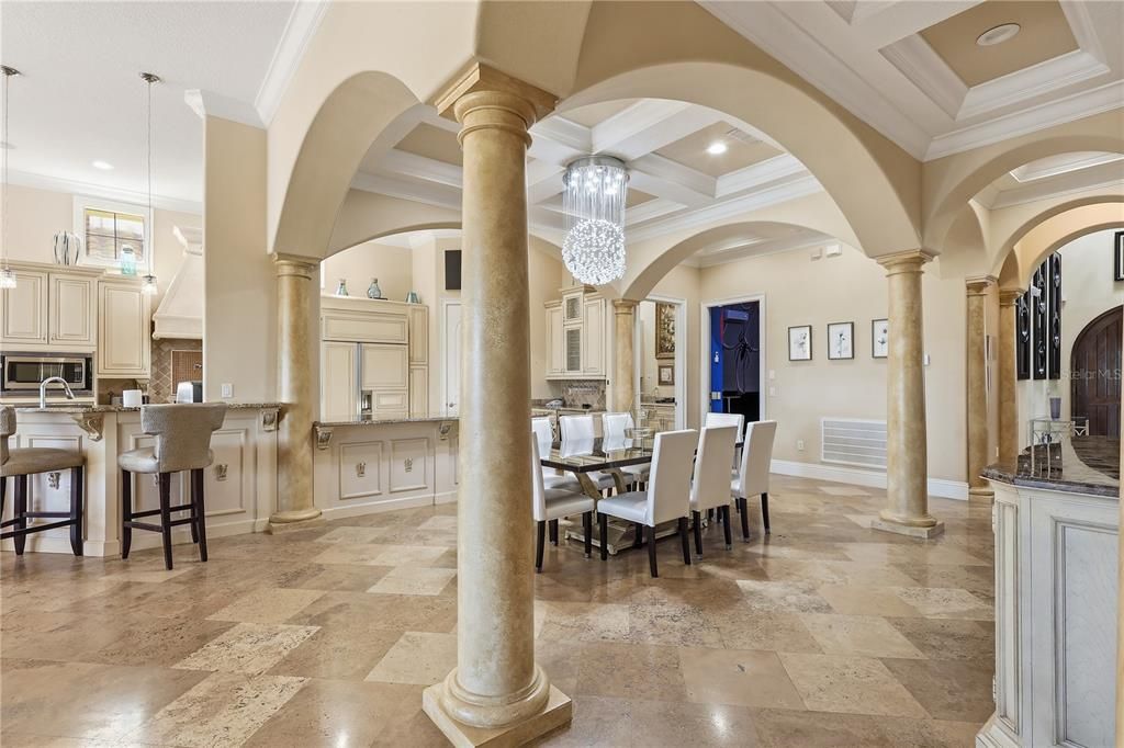 На продажу: $1,650,000 (5 спален, 5 ванн, 4984 Квадратных фут)